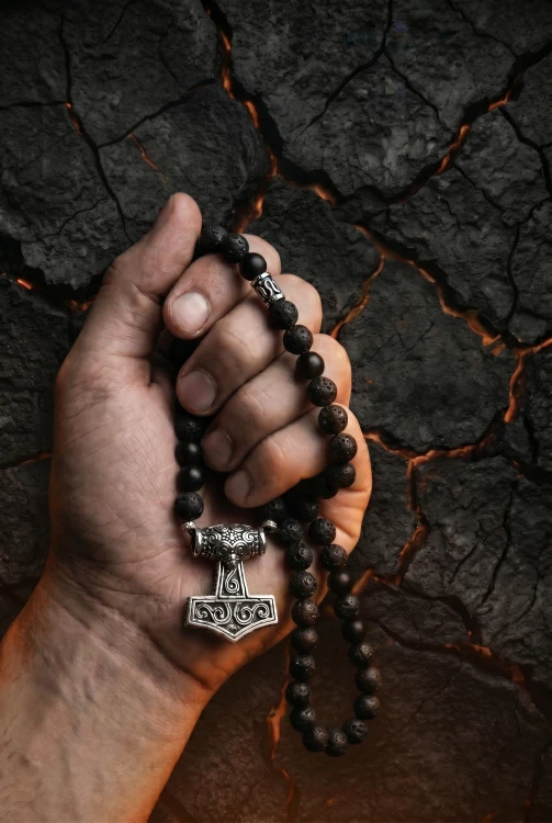 męski naszyjnik z lawy wulkanicznej srebra THOR
